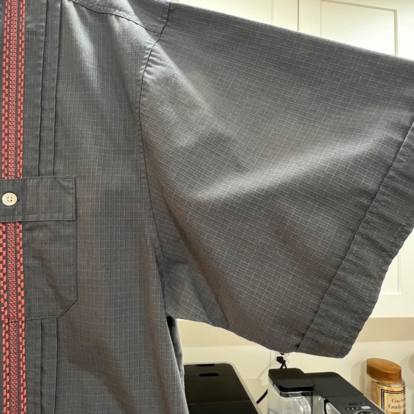 Howler Brothers Guayabera Size L - Picture 5 of 6